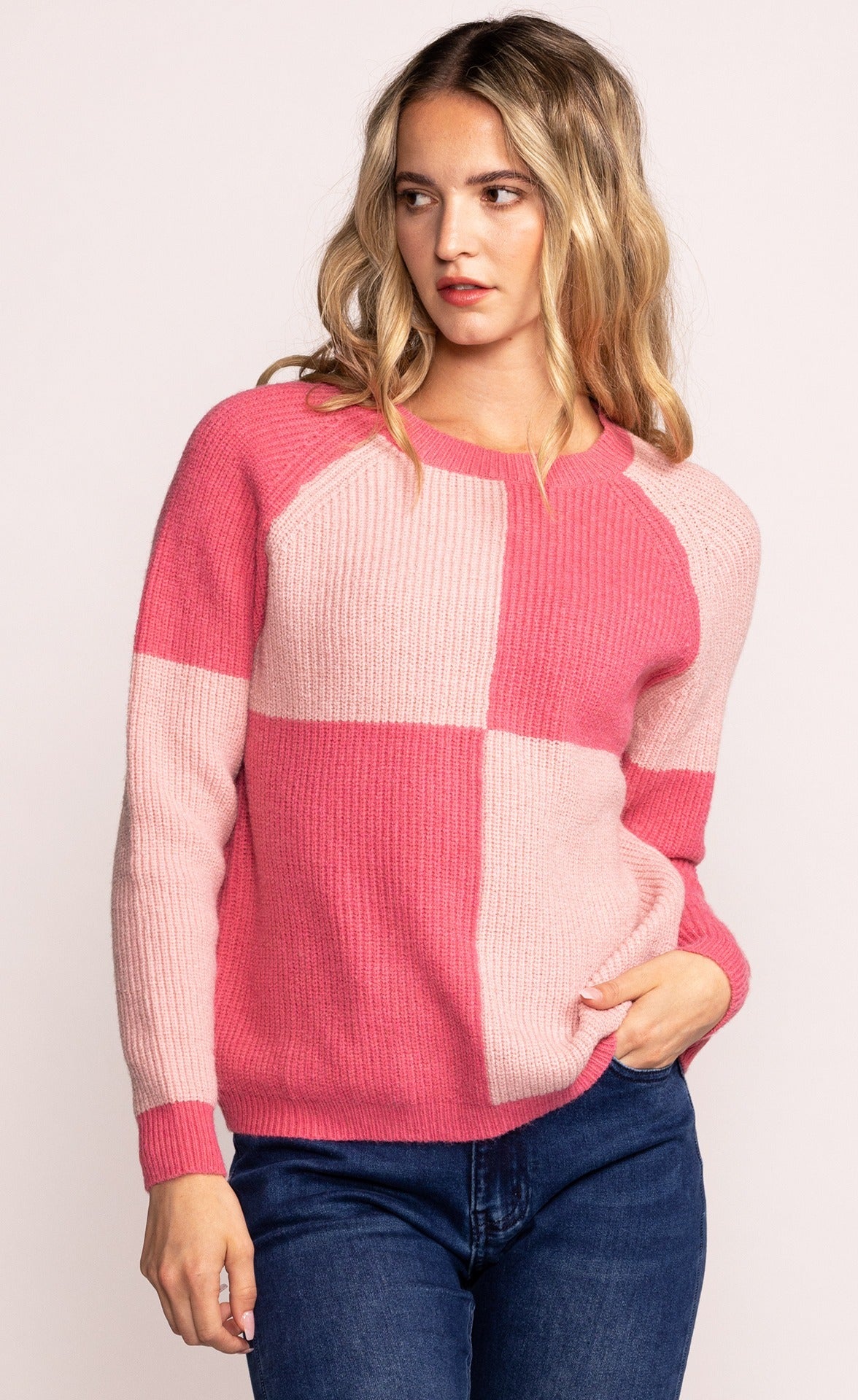 The Nova Sweater Pink