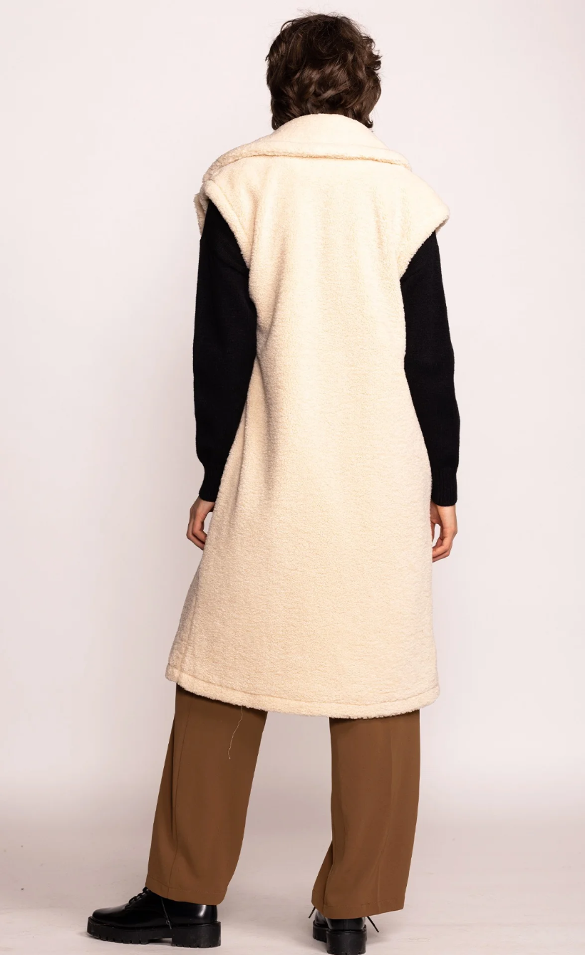 The Teddy Vest - Beige