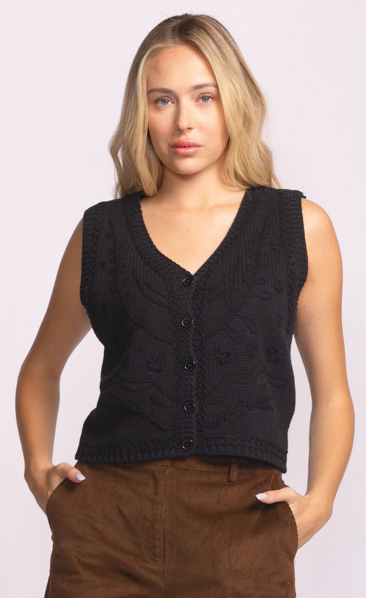 Sevilla Vest Black