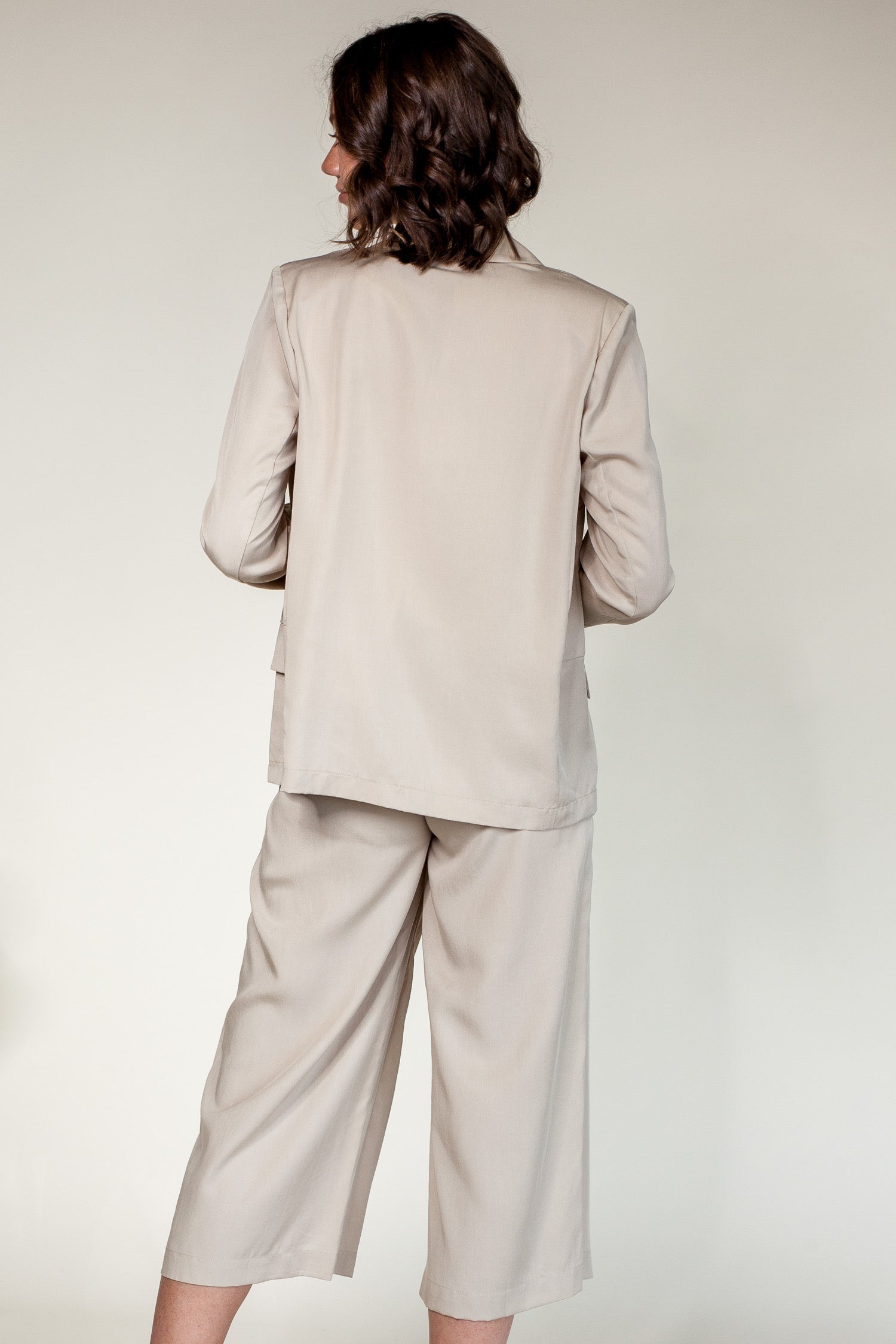 Chloe Pants Beige - Pink Martini Collection