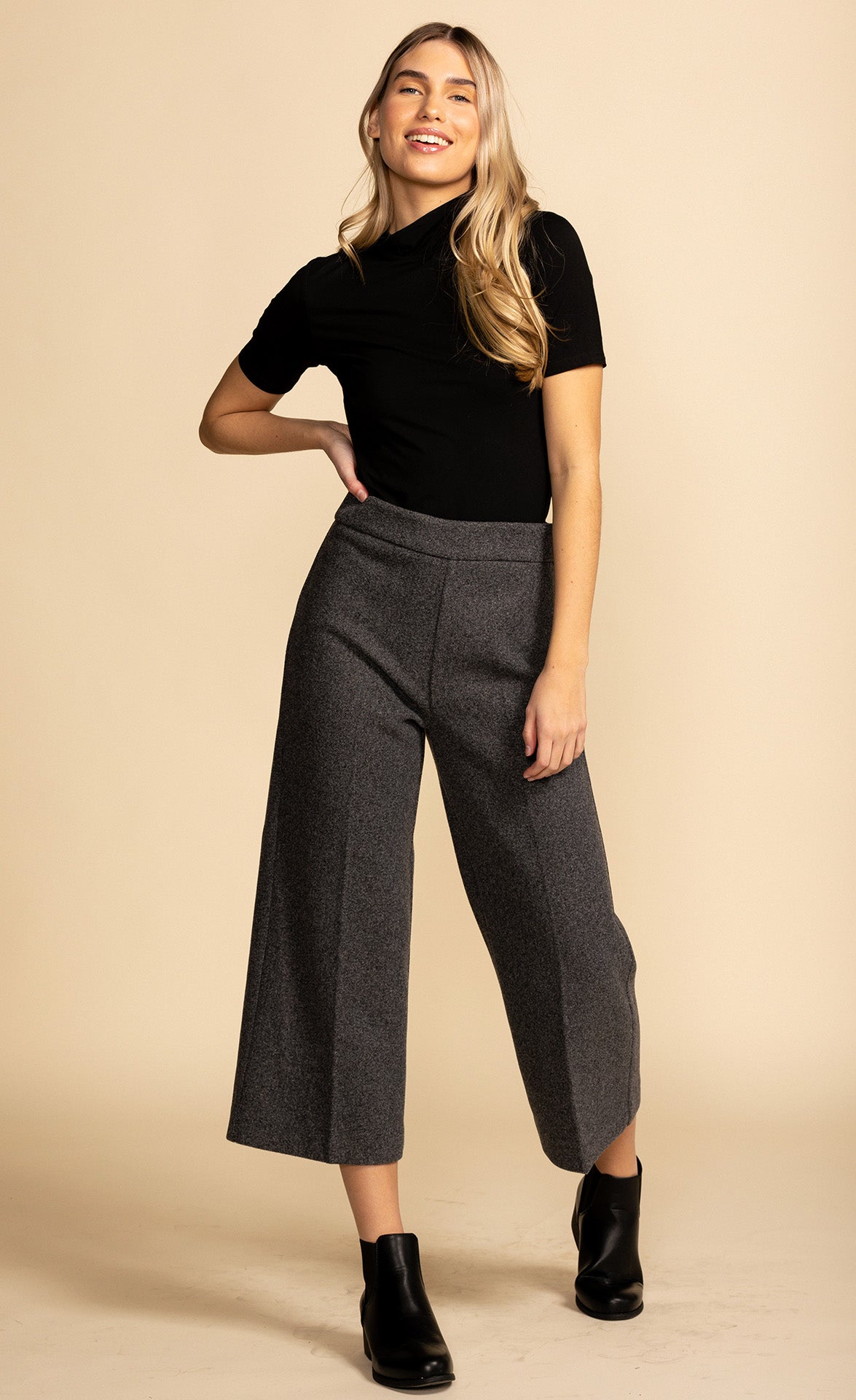 The Nadia Pants Grey - Pink Martini Collection