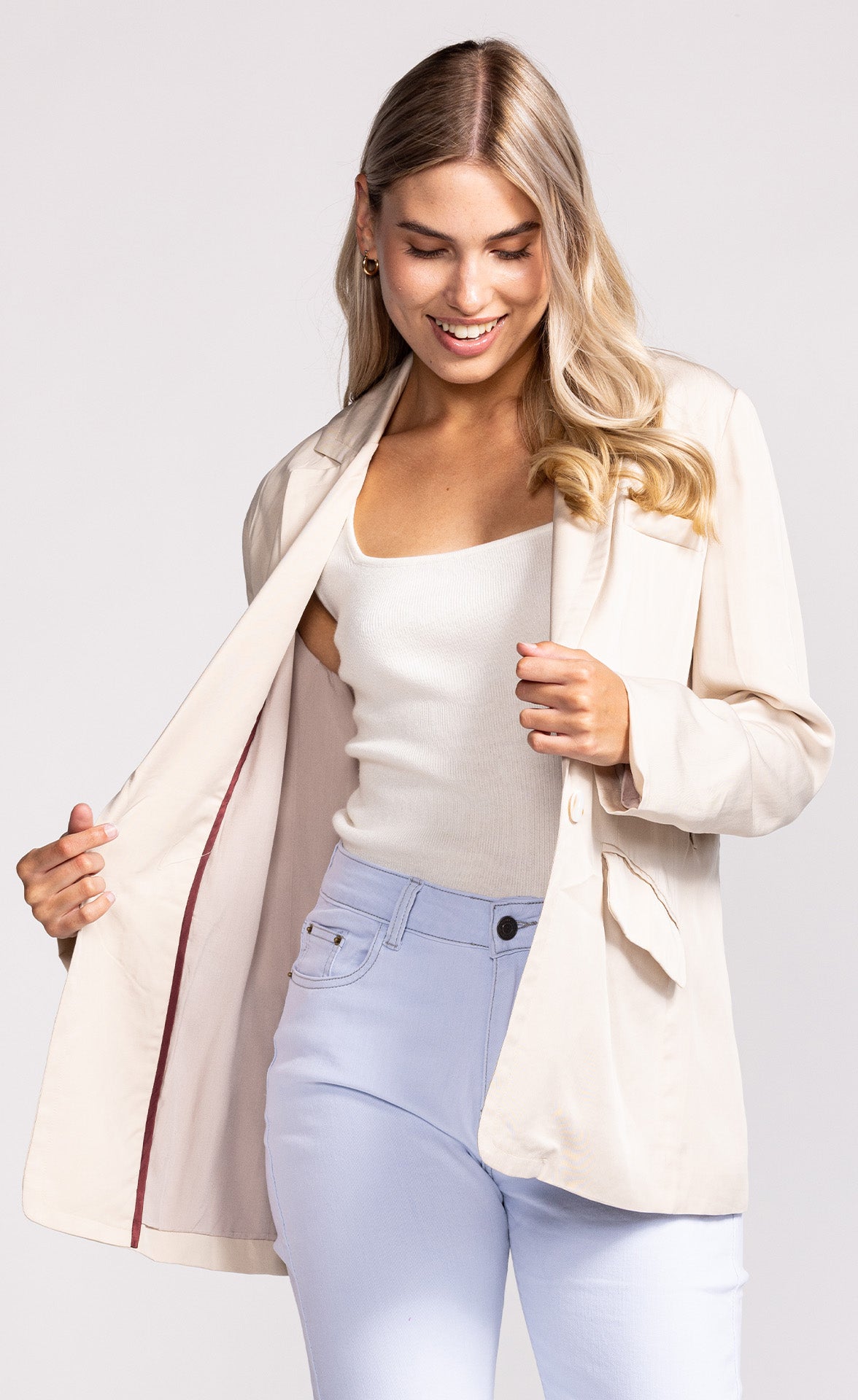 The Veronica Blazer Beige - Pink Martini Collection