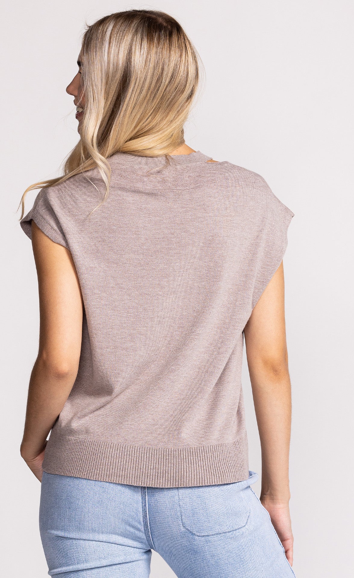 Sasha Top Beige - Pink Martini Collection