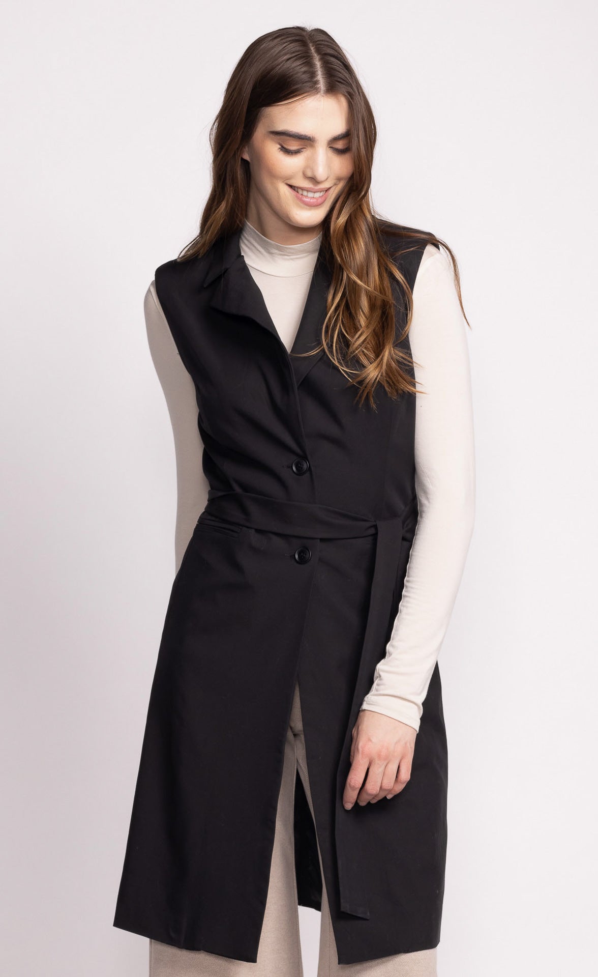 Leia Vest - Black