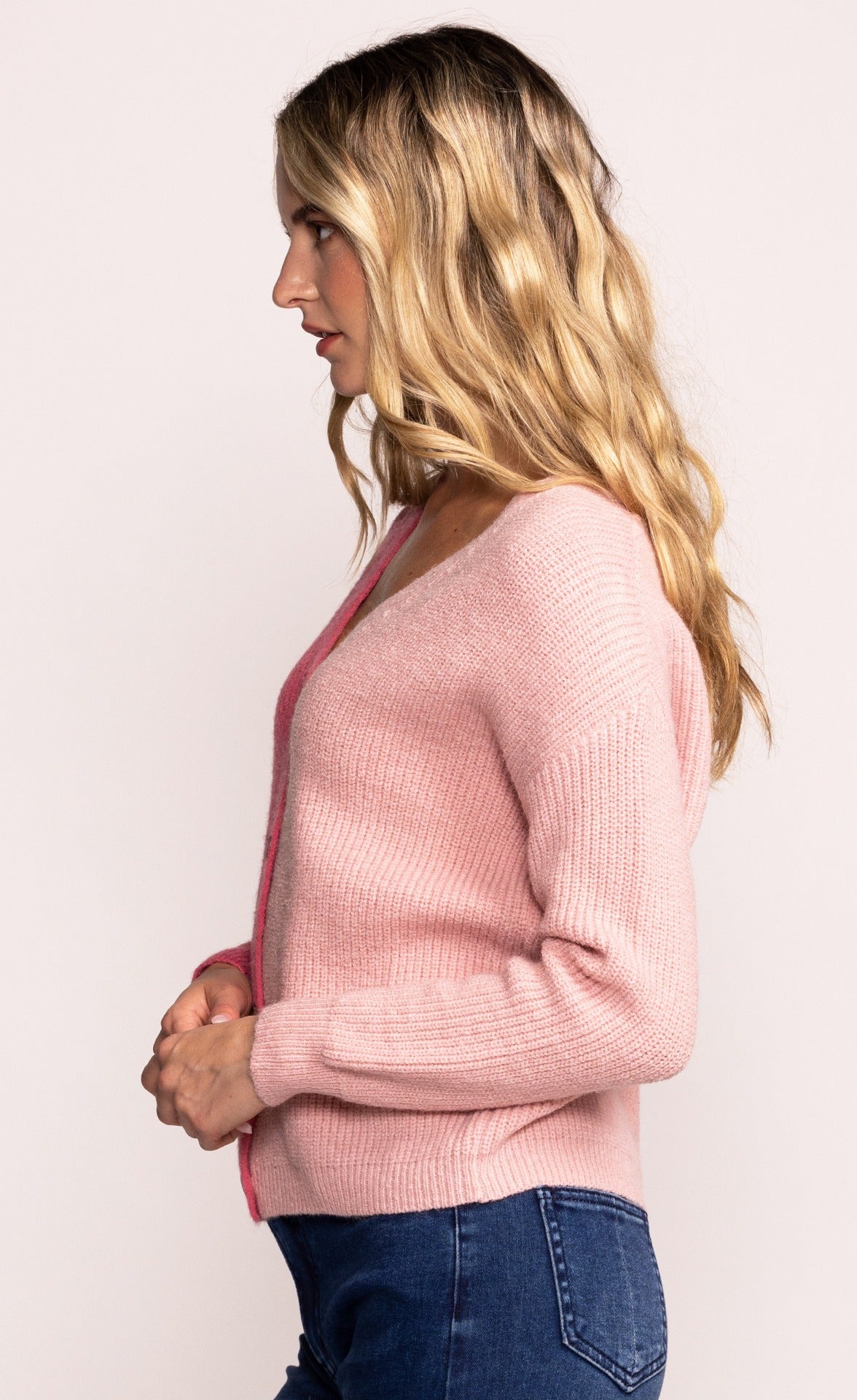 The Avery Sweater Fuschia