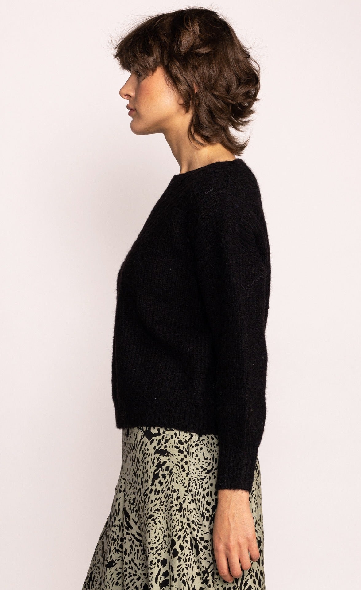 The Reese Sweater Black