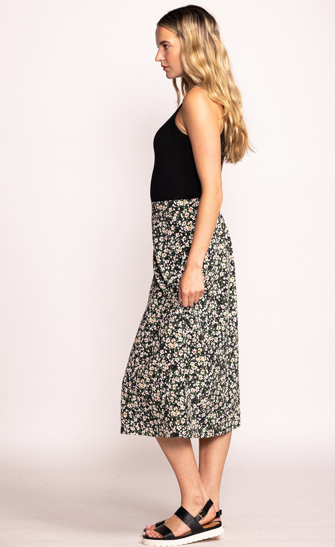 The Phoebe Skirt Black - Pink Martini Collection