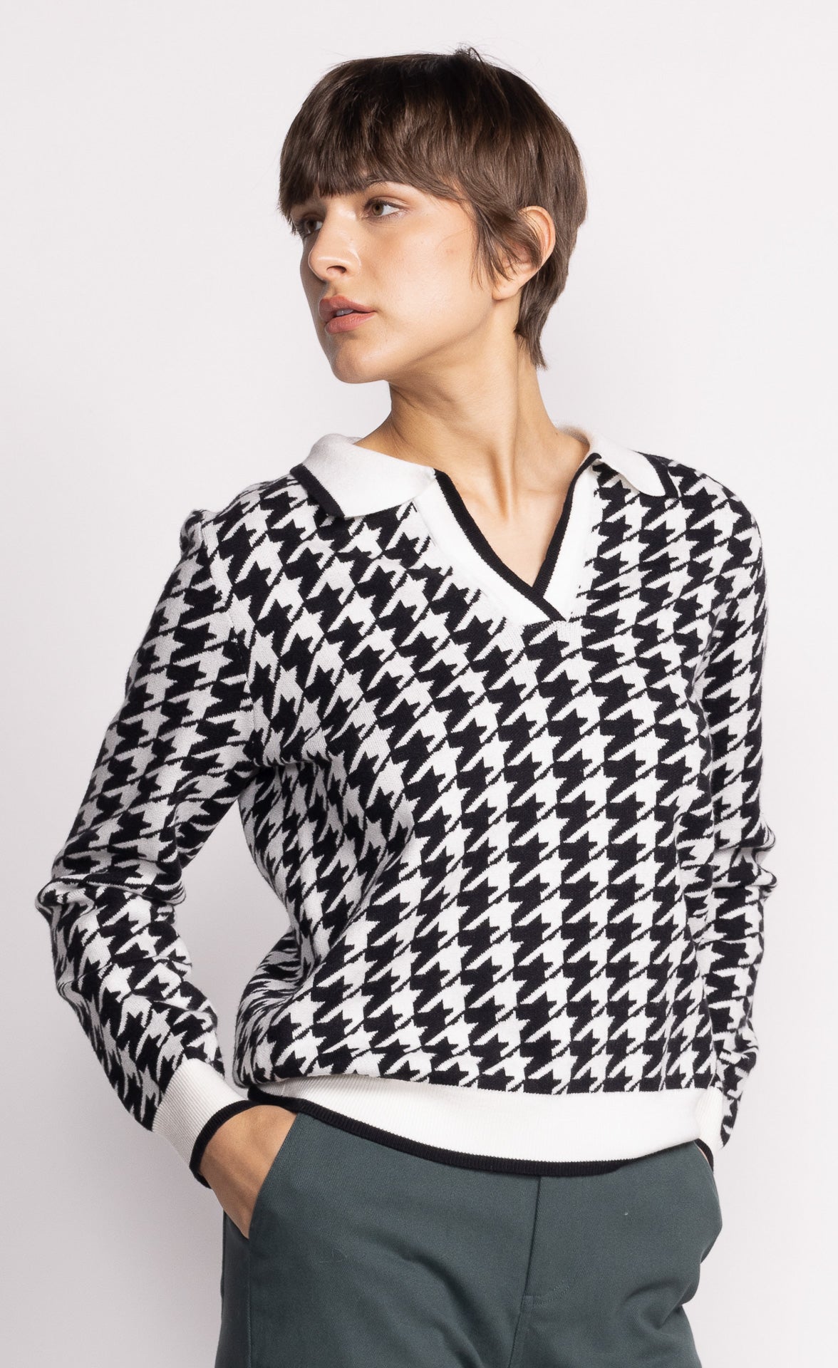 Kelsey Sweater - Black White