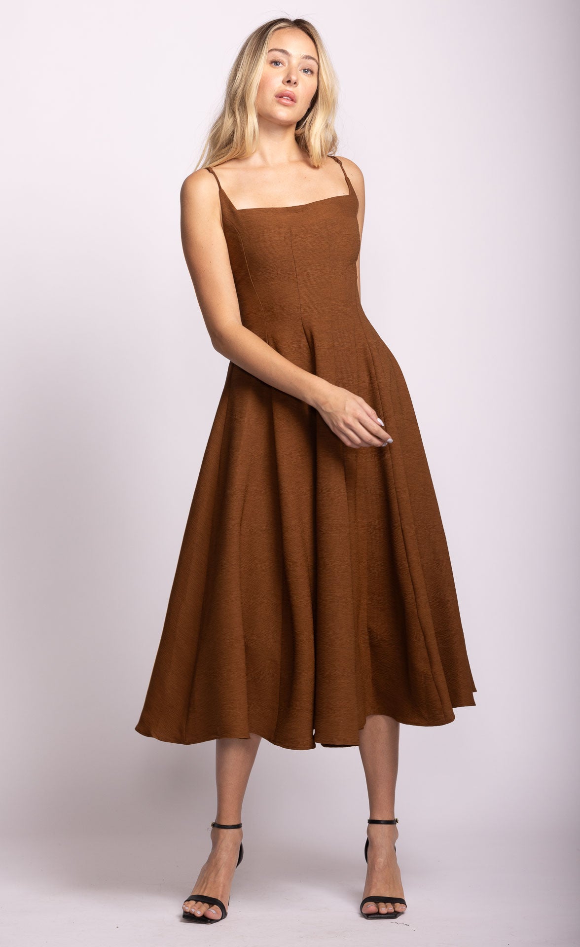 Willa Dress Brown