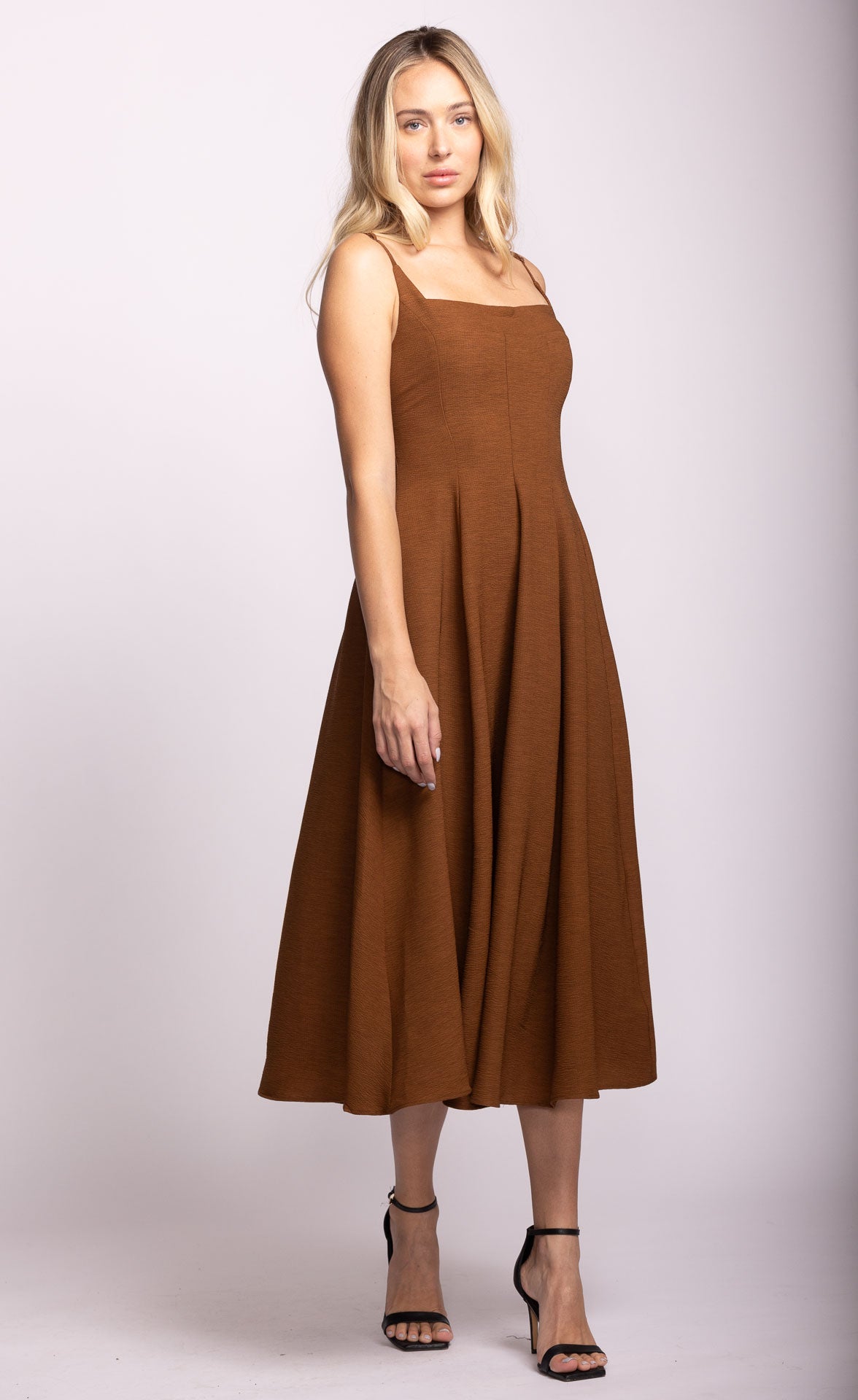 Willa Dress Brown