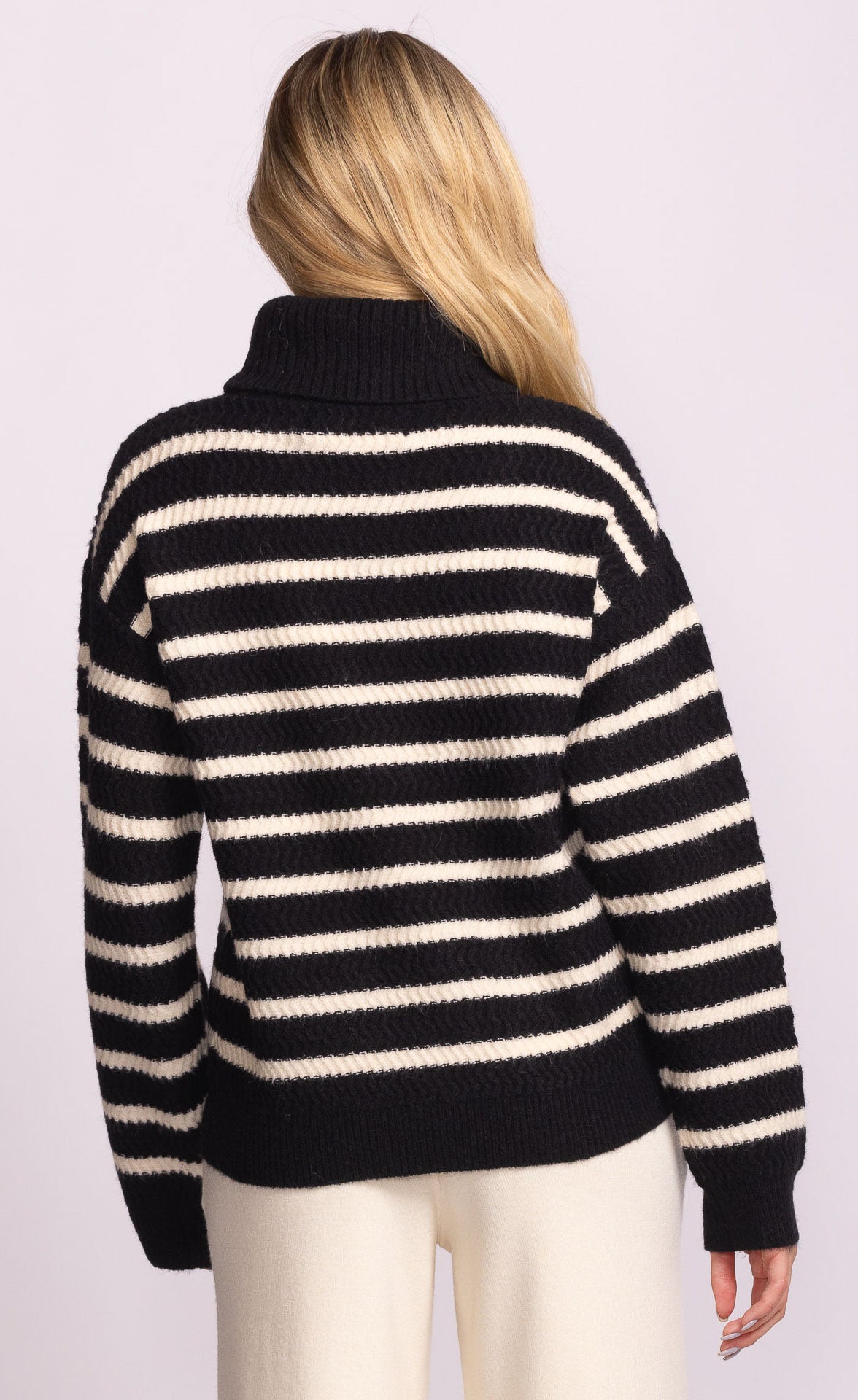 Corsica Sweater Black