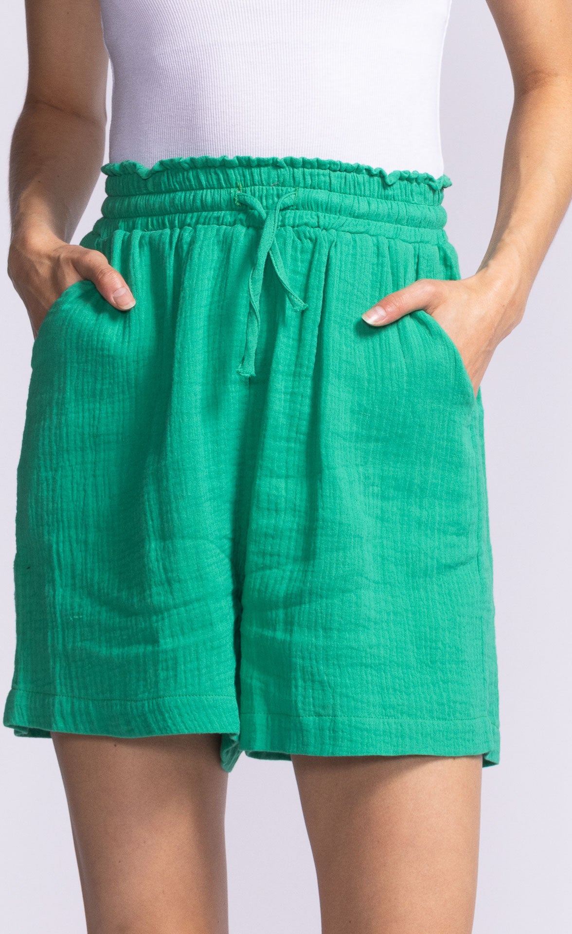 Nikki Shorts Green