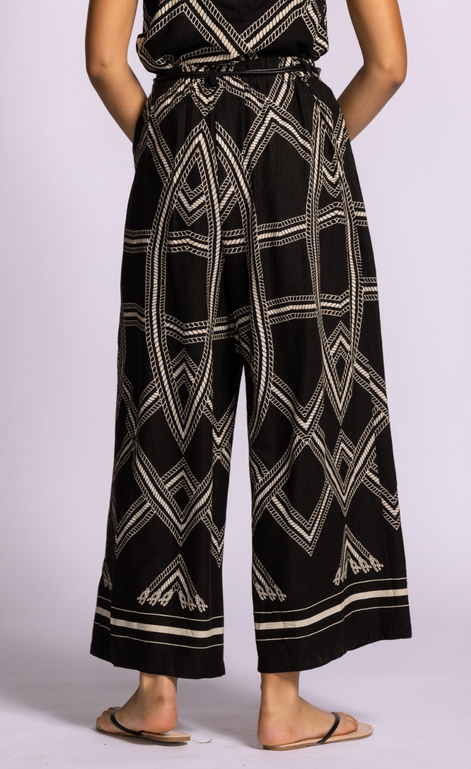 Nagel Pants Black