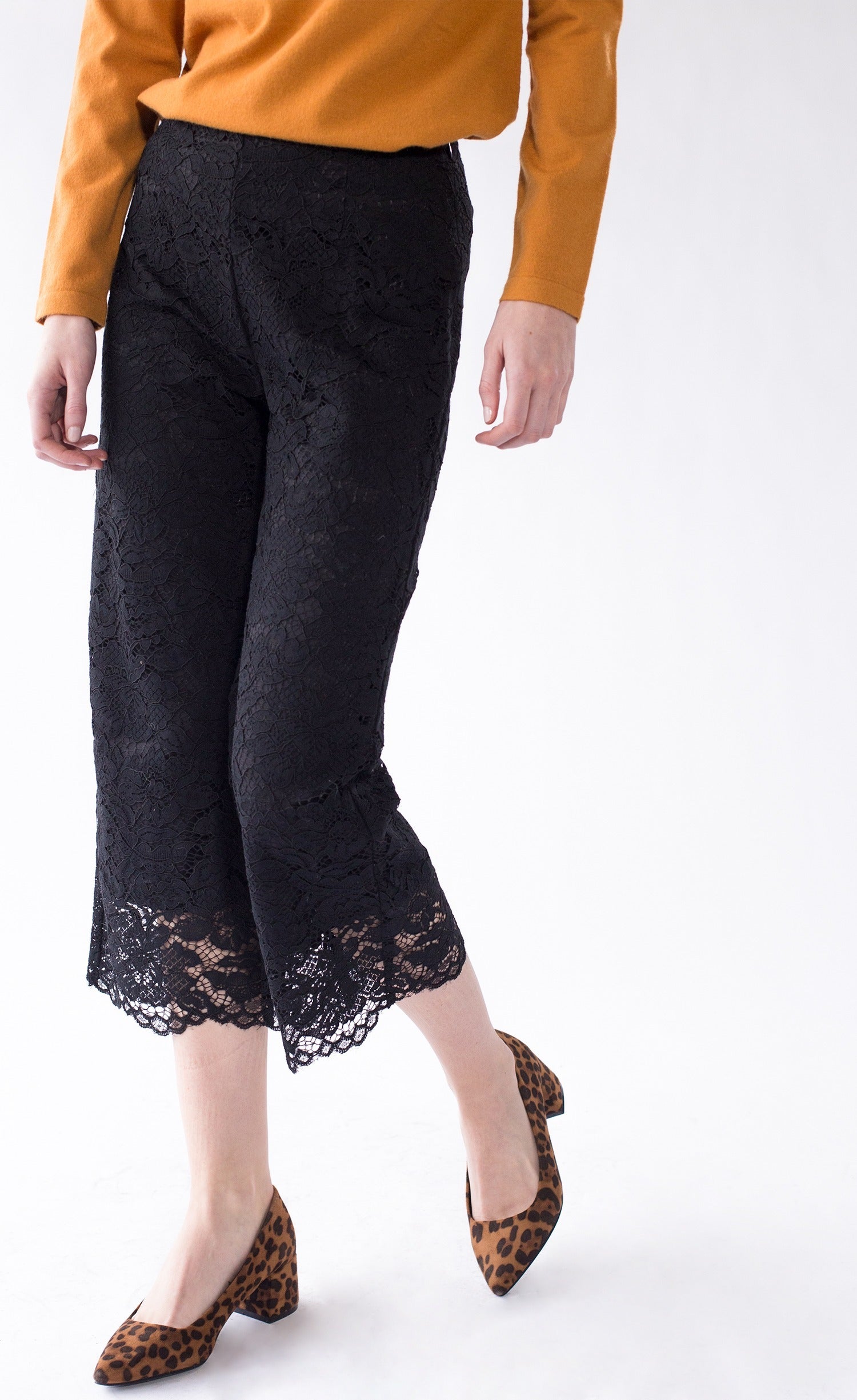 Lace Me Pants - Pink Martini Collection